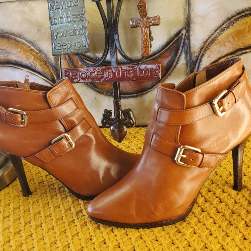 Ralph lauren ankle booties